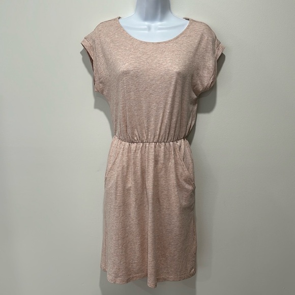 Pink pocket dress - Picture 1 of 5